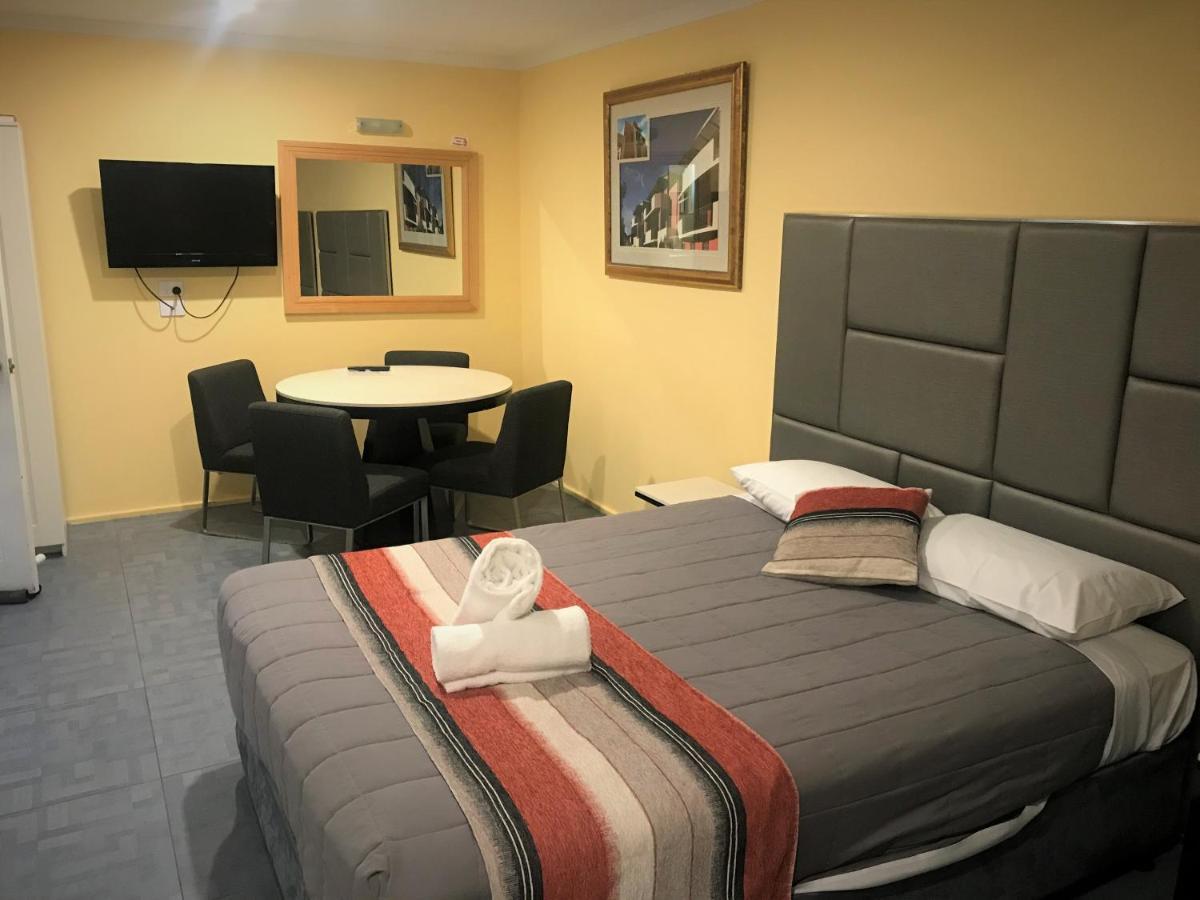 Toukley Motor Inn Εξωτερικό φωτογραφία