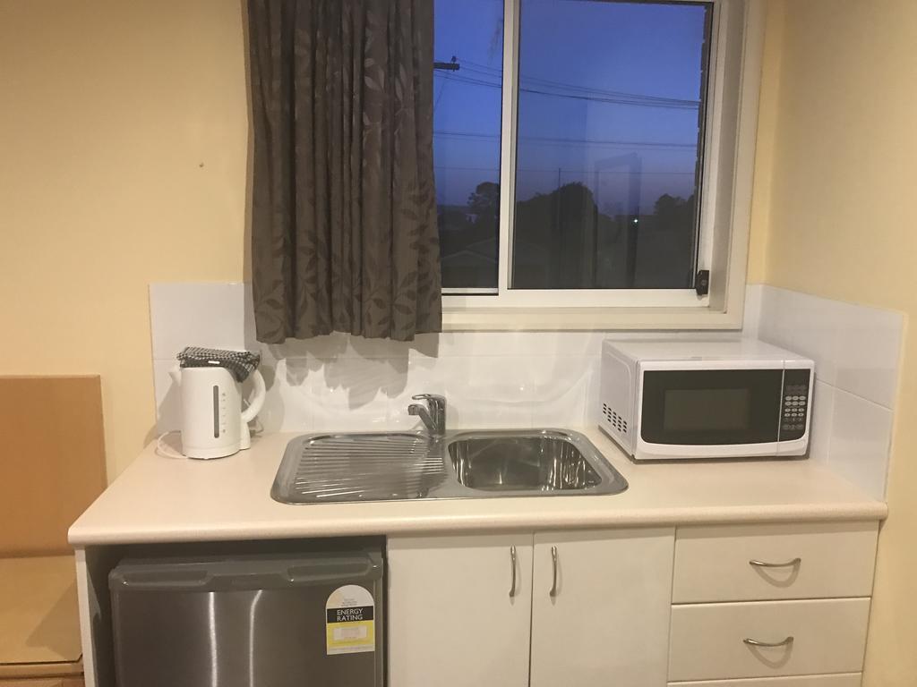 Toukley Motor Inn Δωμάτιο φωτογραφία